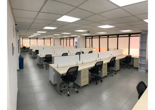 Oficina En Arriendo Zona Centro Internacional, Bogotá