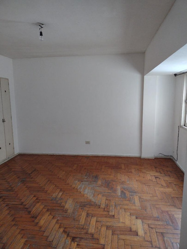Imagen 4 de 10 de Departamento De 1 Ambiente En Balvanera