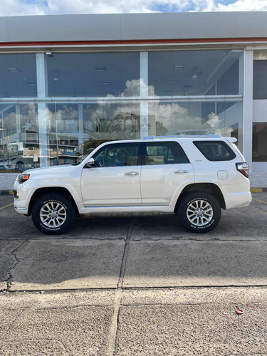 Imagen 3 de 9 de Toyota 4runner Limited