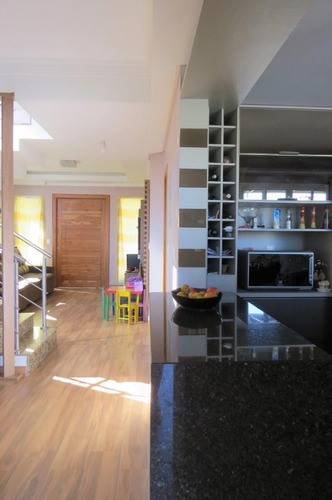 Sobrado Com 4 Dormitórios À Venda, 290 M² Por R$ 1.350.000,00 - Ronda - Ponta Grossa/pr - So0204
