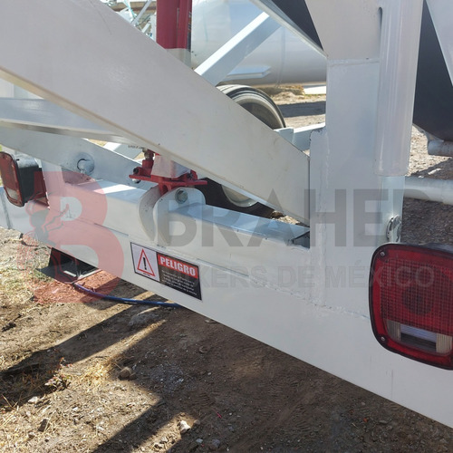 Imagen 10 de 14 de Planta Concretera Móvil 3 Tolvas, Produce 72 M3, Dosifica