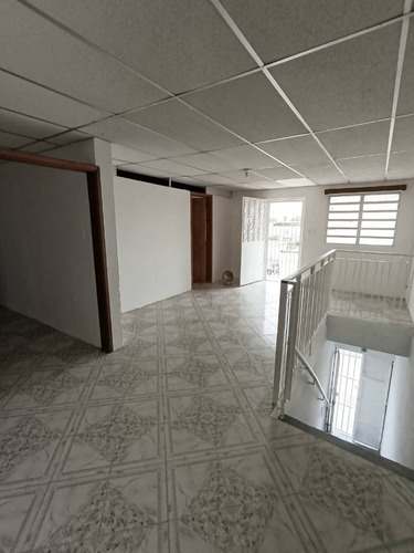Casa En Venta En La Candelaria 250 Mts2 Alto Trafico. (hg)
