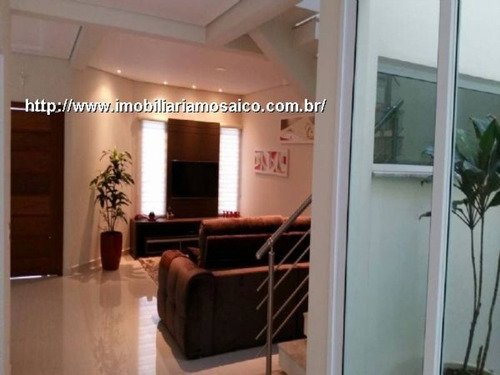 Imagem 1 de 15 de Casa Assobradada, Nova, Permuta Casa Em Condomínio Fechado, 03 Dormitórios, 01 Suite, 04 Vagas, Churrasqueira, Quintal - 94826 - 4492160