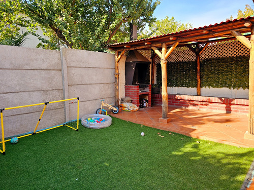 Arriendo Casa Barrio Cerrado En Macul (quilin Brown Sur)