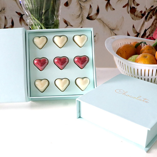 Caja De Bombones En Forma De Corazón For El Día De San Vale