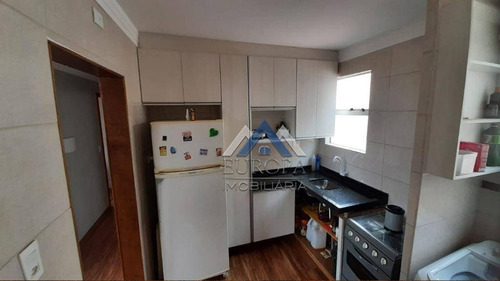 Imagem 12 de 19 de Apartamento Com 3 Dormitórios À Venda, 58 M² Por R$ 170.000,00 - Coliseu - Londrina/pr - Ap0787