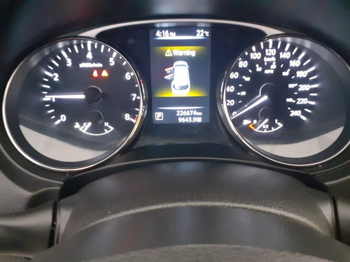 Imagen 11 de 15 de Nissan X-trail 2016
