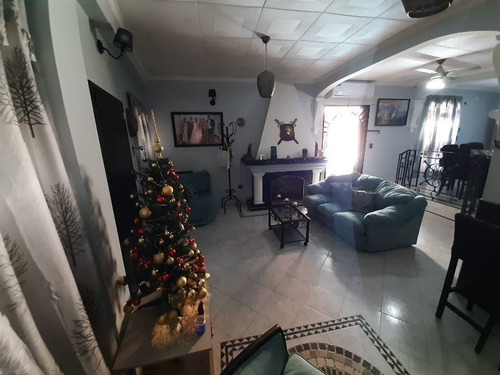 Imagen 14 de 14 de Local Con Vivienda En Venta En Ituzaingo Norte