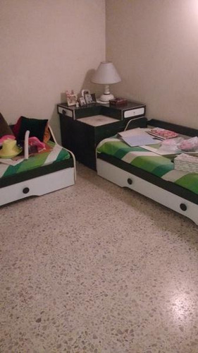 Venta Casa 4 Amb 210 M2 Cochera Terraza Valentin Alsina Lanus