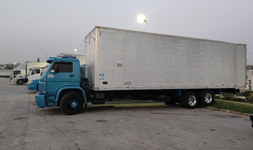 Titan 18-310 Ano 2005 Com 545.000 Km Caminhão Truck Baú