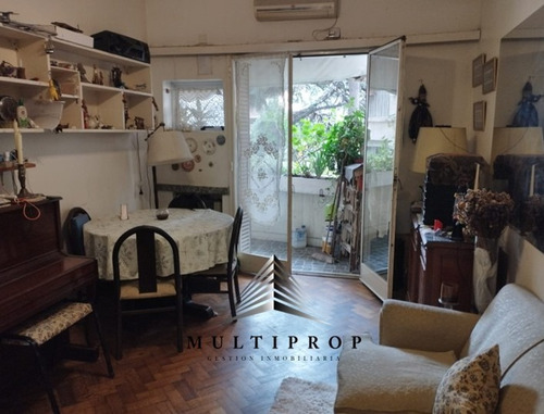 En Venta Departamento Av Las Heras Y Scalabrini Ortiz 50mts.