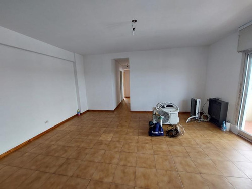 Departamento En Venta - 3 Dormitorios 1 Baño - 80mts2 - San Miguel