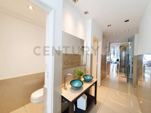 Imagen 8 de 30 de En Venta Semipiso 3 Dormitorios Con Balcón Terraza En Flores.