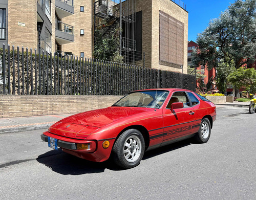 Porsche 924