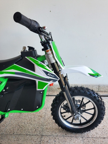 Imagen 7 de 9 de Mini Cros Gaf $232.000- A Baterias- De 3 A 6 Años- Tuamoto