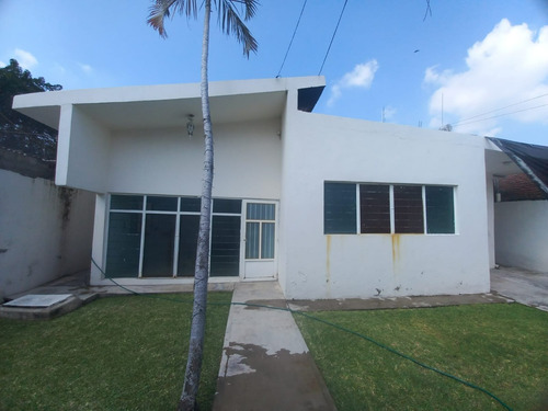 Vendo Comoda Casa Bien Ubicada En Una Sola Planta En Cuautla Morelos