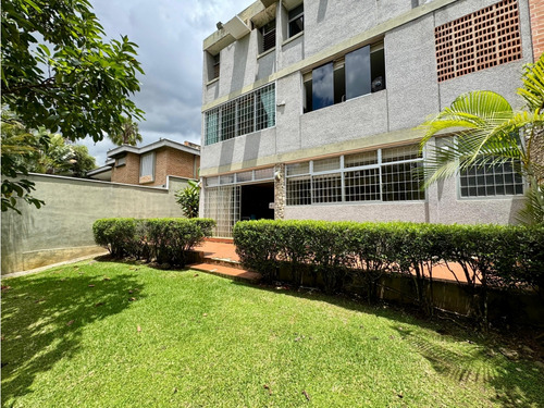 Vendo Casa 370m2 Lomas De Chuao 3189