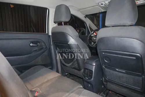 Kia Carens Suv Ex 2.0