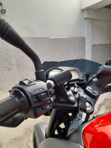 Rouser 125