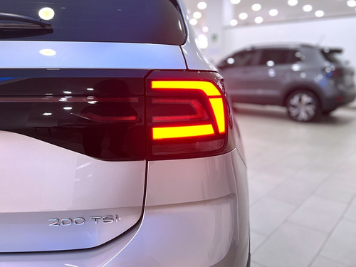 Imagen 6 de 14 de Volkswagen Tcross Trendline At