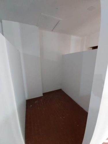 Imagen 9 de 13 de Oficina En Venta En San Miguel