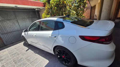Kia Optima 2.0 L Turbo Gdi Sxl At