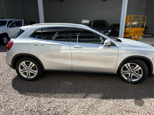 Mercedes-Benz Clase GLA 1.6 Gla200 Urban 156cv
