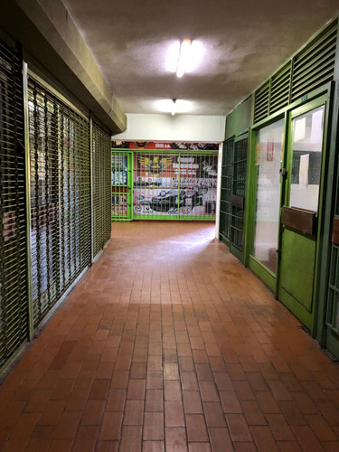 Local Comercial Los Helechos San Antonio De Los Altos