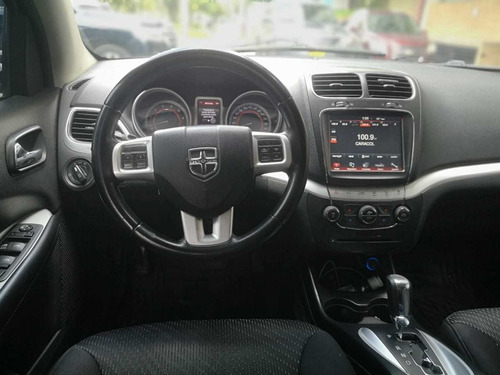 Dodge Journey, Modelo 2012, 5 Pasajeros, Gasolina 2,4l