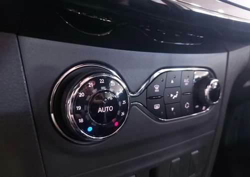 Renault Logan 1.6 16v Intense