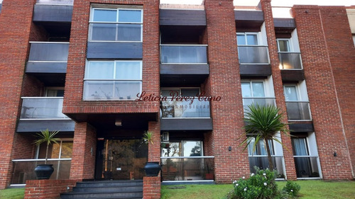 Imagen 2 de 17 de Apartamento En Venta 2 Dormitorios En Pinares