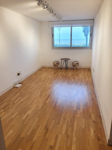Imagen 5 de 20 de Rambla De Punta Carretas, 1 Dormitorio, Amplio Patio Y Amenities !!