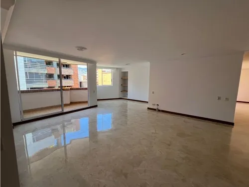 Venta De Apartamento En Laureles