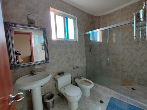 Josseyris Jimenez Vende Penthouse En El Parral Res. Cielo Suite