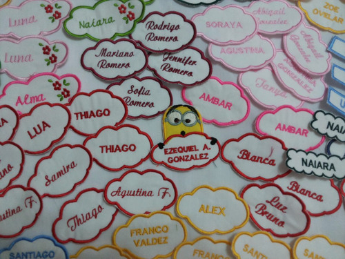 Nombres Bordados, Nubes Etiquetas Escolares - Pack X 4