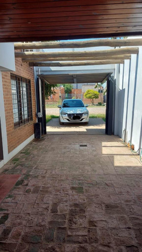 Casa Vivienda Ampliada Y Reformada