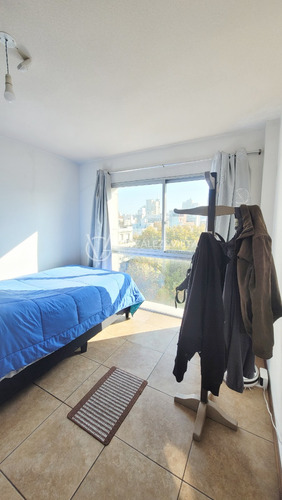 Imagen 4 de 15 de Apartamento Venta Monoambiente Centro Piso Alto Al Frente Orientación Norte