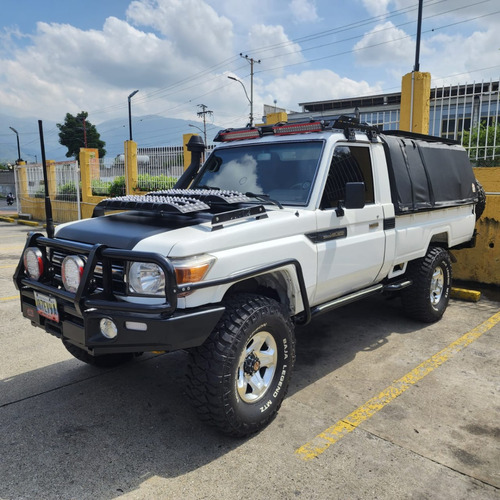 Toyota Machito Pick-up Sincronico 4x4