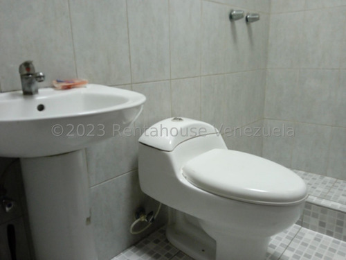 Estratégico Edificio En Venta Ubicado En Zona Céntrica Comercial De Barquisimeto Jr