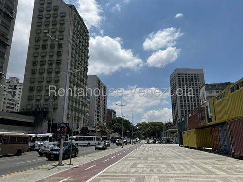 Apartamento En Venta Parroquia La Candelaria 25-20761