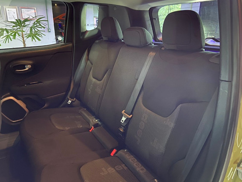 Imagem 6 de 15 de Jeep / Renegade Longitude 1.8 Automática - Ótimo Estado !!