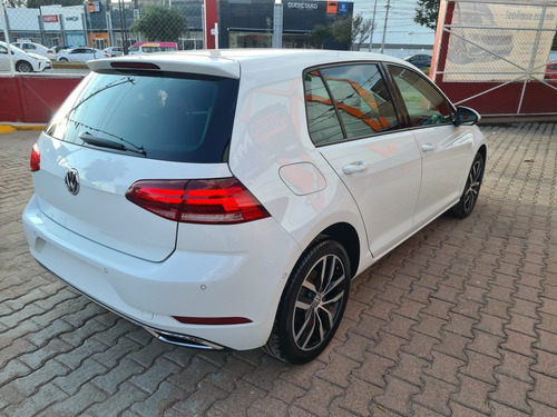 Imagen 5 de 12 de Volkswagen Golf 2020 1.4 Highline Dsg At