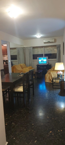 Imagen 2 de 27 de Departamento Alquiler Temporario Barrio Norte 3 Ambientes