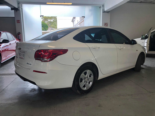 Imagen 4 de 14 de Chevrolet Cavalier 2018 1.5 Ls Mt