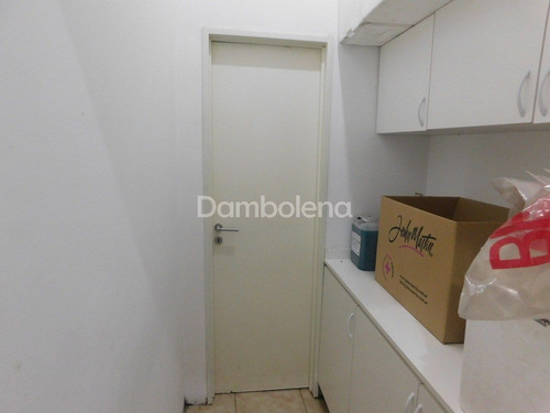 Imagen 23 de 30 de Oficina En Venta Sobre Colectora Acceso Oeste - Moreno