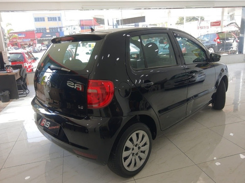 Imagem 4 de 9 de Volkswagen Fox 2012 1.6 Vht Trend Total Flex 5p