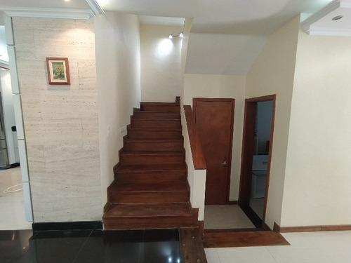 Imagen 12 de 13 de Town House En Venta Naguanagua Mañongo Mb Aa