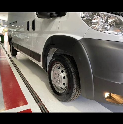 Imagen 5 de 25 de Fiat Ducato Maxicargo 2.3 Gnc Dni Tomo Usada Inmediato *