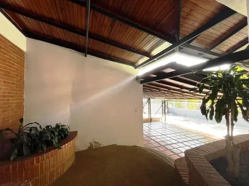 Townhouse - Miranda - 302 Mts2