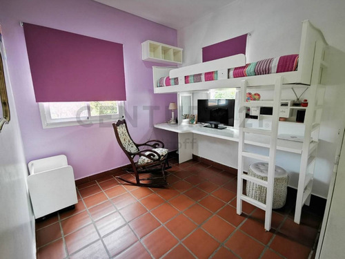 Imagen 13 de 30 de Casa De 3 Dormitorios, Parque Y Pileta En Venta En Campos De Roca